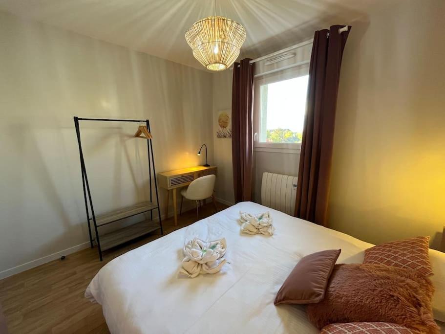 Appartement Dahlia, Appt Cosy Avec Parking Et Balcon à Caen Extérieur photo